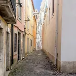 Alfama Tiny By Homing Лиссабон